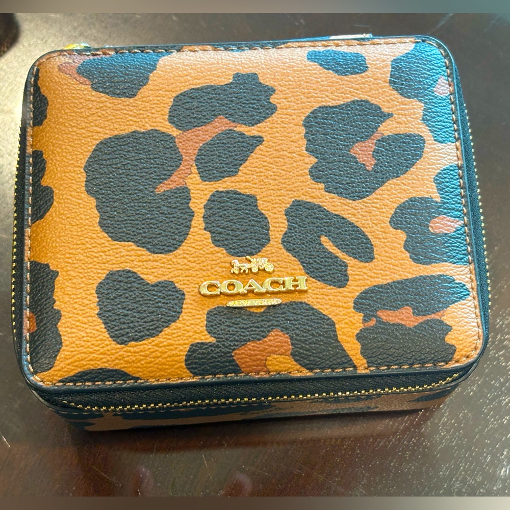 NWT Coach leopard travel jewelry box